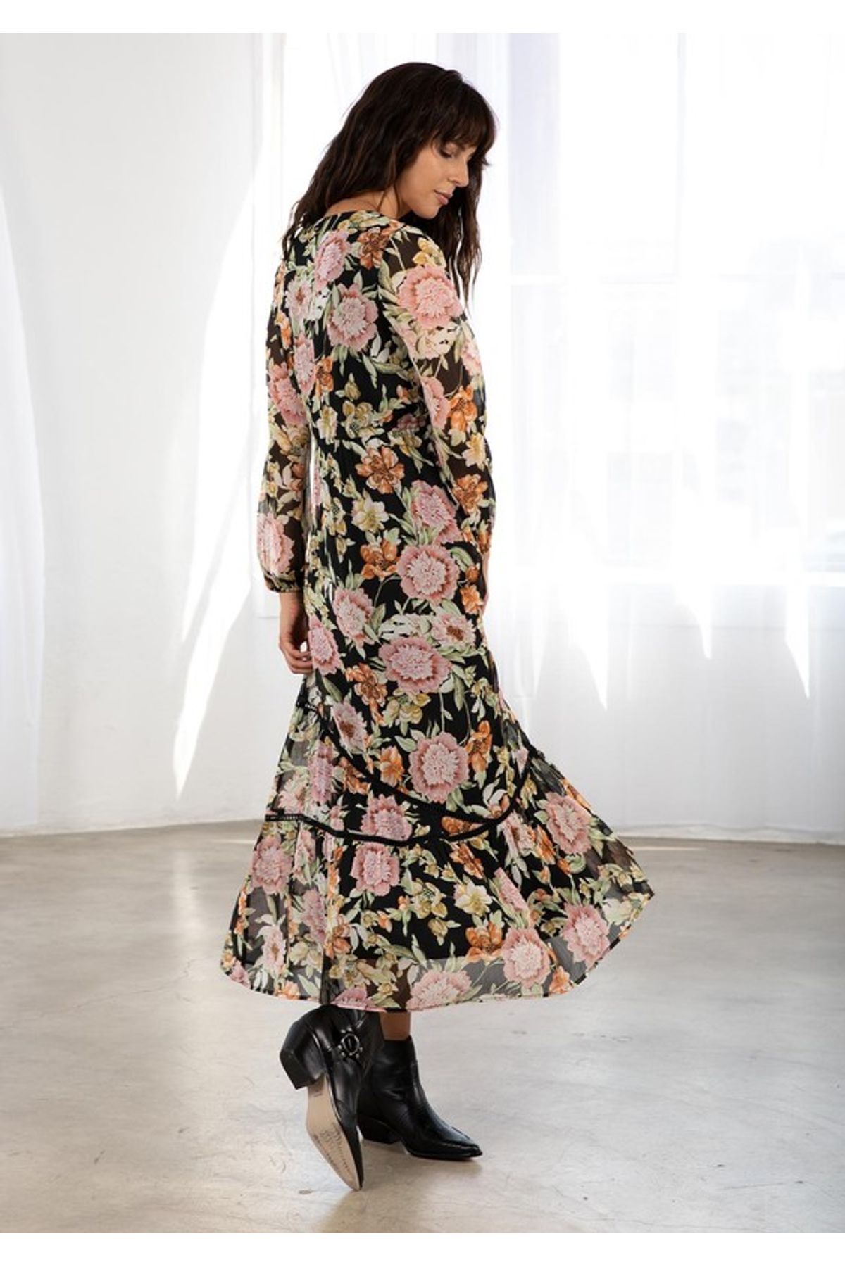 Amal Floral Maxi Dress