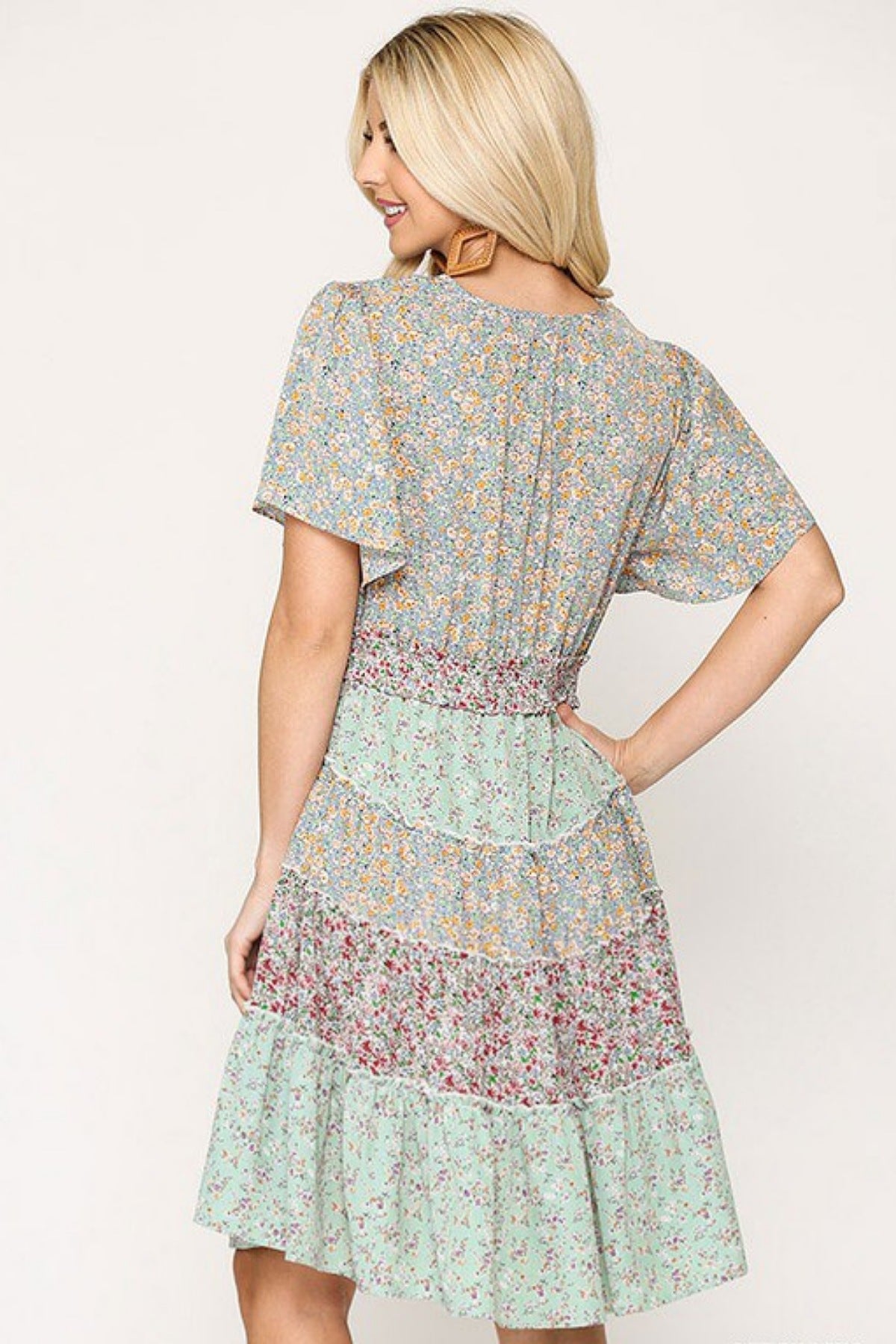 Oasis Ditsy Floral Dress - Petite